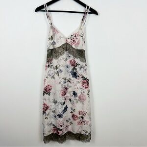 Midnight Bakery Lace Trim Nightgown Women's Size XS Floral Print